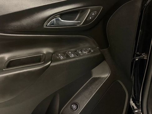 Used 2022 Chevrolet Equinox LT FWD image 13