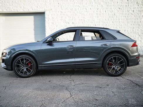 Used 2023 Audi SQ8 Prestige AWD/4WD image 9