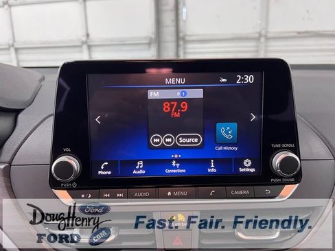 Used 2025 Nissan Altima 2.5 SV image 41