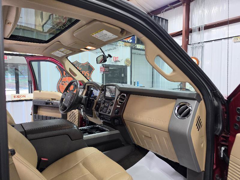 Used 2016 Ford F250 Lariat w/ Lariat Ultimate Package AWD/4WD image 10