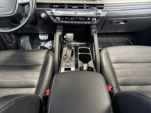 Used 2023 Kia Telluride SX Prestige AWD/4WD image 12