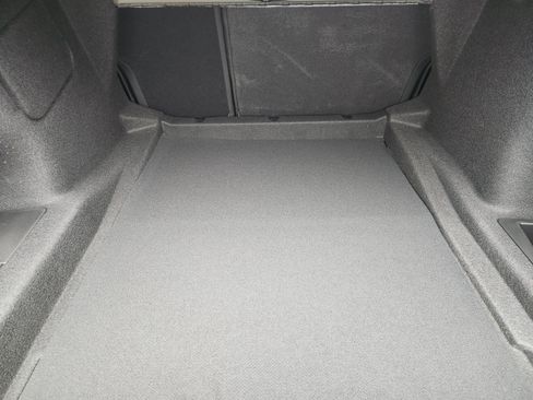 New 2025 Cadillac CT4 Premium Luxury image 21