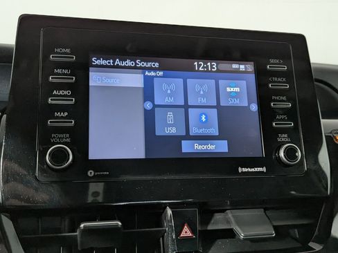 Certified 2021 Toyota Camry LE image 22