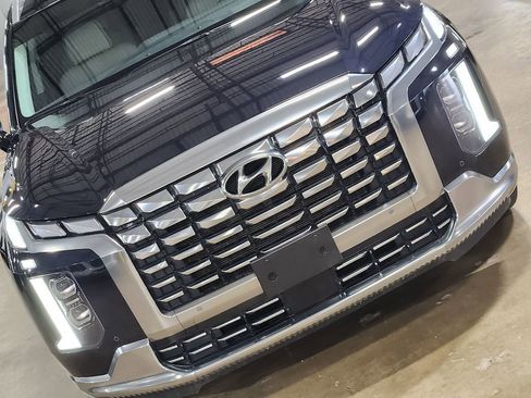 Used 2025 Hyundai Palisade Calligraphy FWD image 19