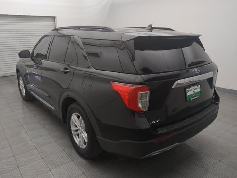 Used 2020 Ford Explorer XLT w/ Equipment Group 202A RWD image 5
