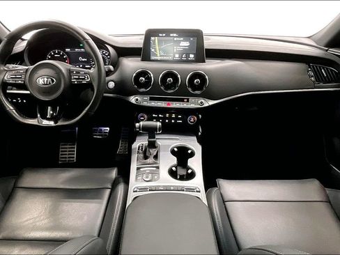 Used 2019 Kia Stinger GT1 RWD image 15