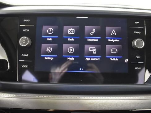 Used 2024 Volkswagen Taos SE FWD image 21