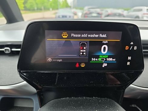 Used 2025 Volkswagen ID. Buzz Pro S Plus RWD image 11