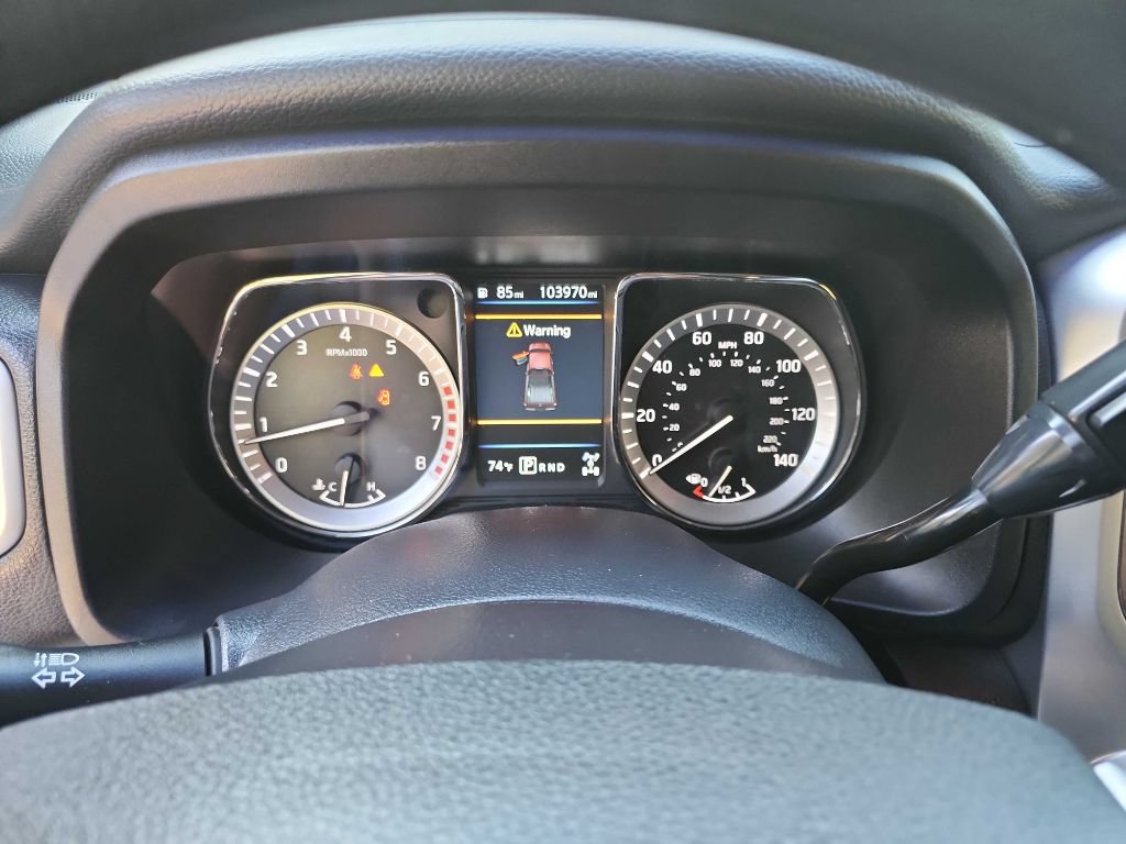 Used 2019 Nissan Titan SV AWD/4WD image 20