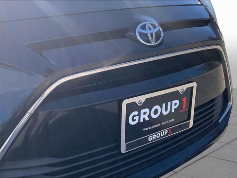 Used 2017 Toyota Yaris iA FWD image 27