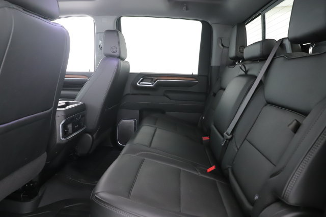 Used 2024 GMC Sierra 2500 Denali w/ Denali Reserve Package AWD/4WD image 29