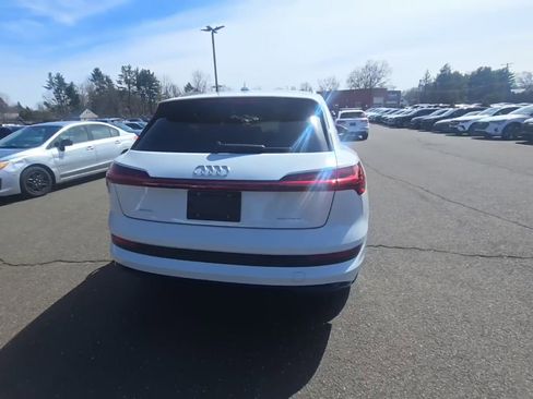 Used 2021 Audi e-tron Premium w/ Convenience Plus Package AWD/4WD image 3