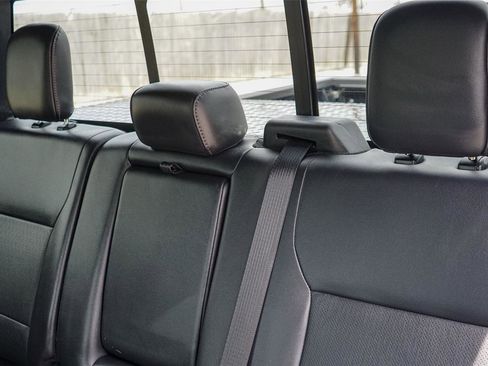 Used 2024 Ford F150 Lariat w/ FX4 Off-Road Package image 25