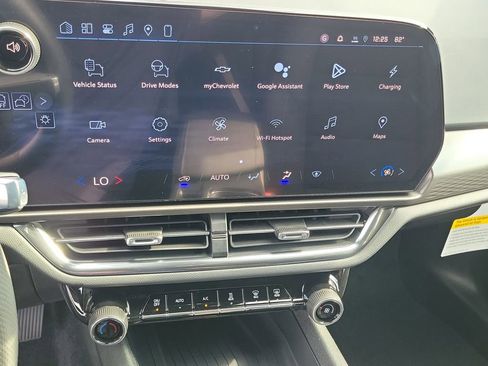 New 2026 Chevrolet Equinox EV LT image 7