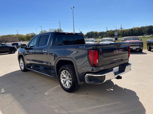 Used 2021 GMC Sierra 1500 SLT w/ SLT Premium Package AWD/4WD image 3
