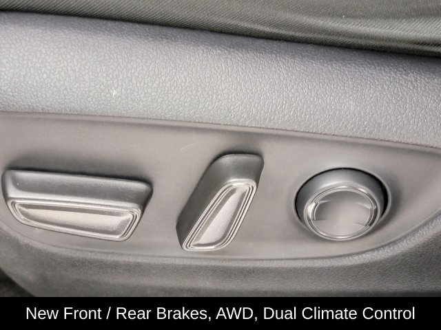 Used 2021 Toyota RAV4 XLE AWD/4WD image 14