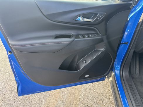 Used 2024 Chevrolet Equinox RS w/ RS Leather Package image 15