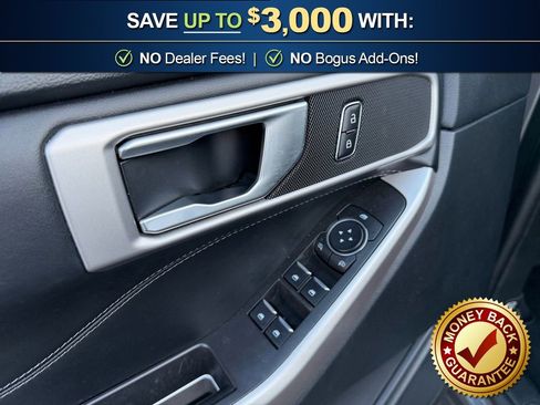 Used 2023 Ford Explorer XLT RWD image 16