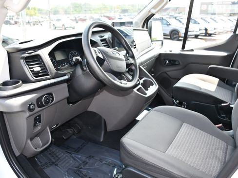 Used 2022 Ford Transit 350 XLT RWD image 2