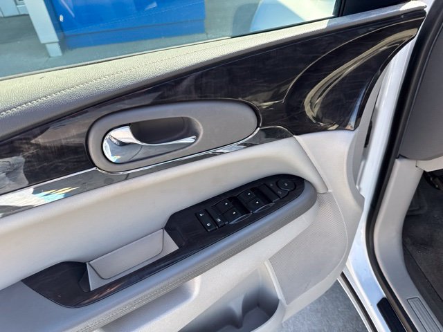 Used 2016 Buick Enclave Convenience w/ Trailering Package FWD image 21