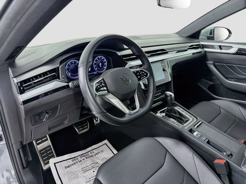 Used 2023 Volkswagen Arteon SE FWD image 9