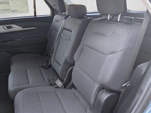 New 2026 Ford Explorer Active image 16