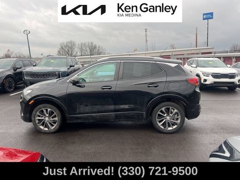 Used 2022 Buick Encore GX Preferred w/ Sport Touring Package image 8