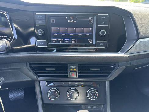 Used 2024 Volkswagen Jetta S FWD image 24