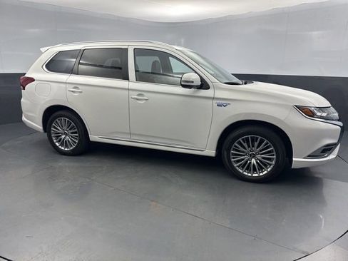 Used 2021 Mitsubishi Outlander GT image 10