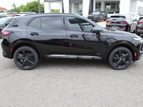 New 2025 Buick Envision Sport Touring image 6