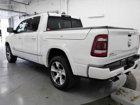 Used 2024 RAM 1500 Limited AWD/4WD image 5