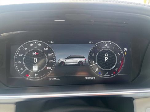 Used 2022 Land Rover Range Rover Sport SVR image 12