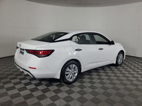 New 2025 Nissan Sentra S image 4
