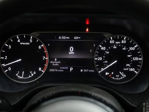 Used 2023 Nissan Rogue SV image 15