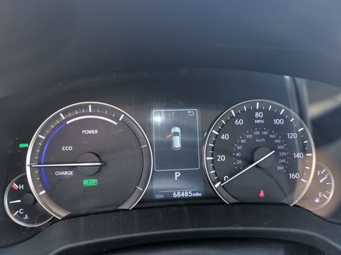 Used 2022 Lexus RX 450hL Luxury w/ Cold Area Package (CT) AWD/4WD image 17