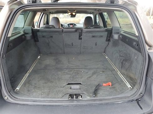 Used 2016 Volvo XC70 T5 Premier w/ Proximity Package image 7