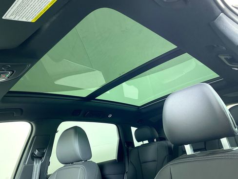 Certified 2025 Audi Q7 3.0T Premium Plus image 18