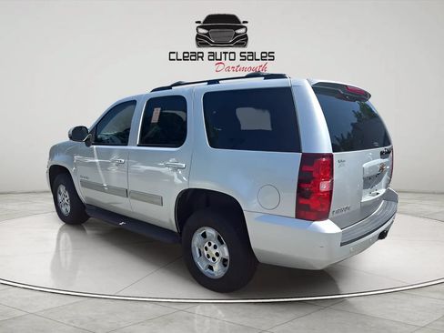 Used 2011 Chevrolet Tahoe LS w/ Convenience Package AWD/4WD image 5
