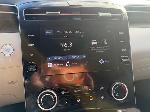 Used 2023 Hyundai Tucson SEL image 12