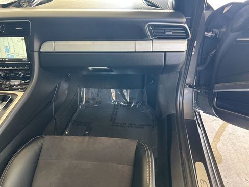 Used 2015 Porsche 911 GT3 image 21