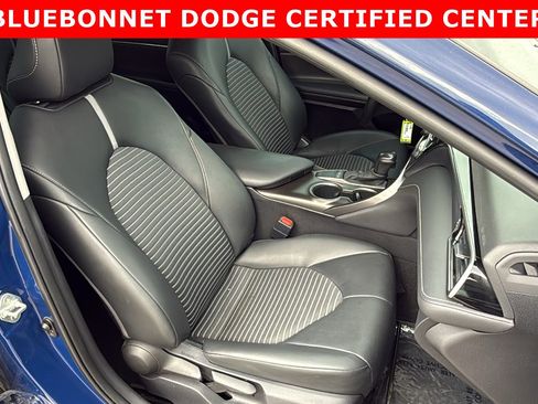 Used 2023 Toyota Camry SE image 29