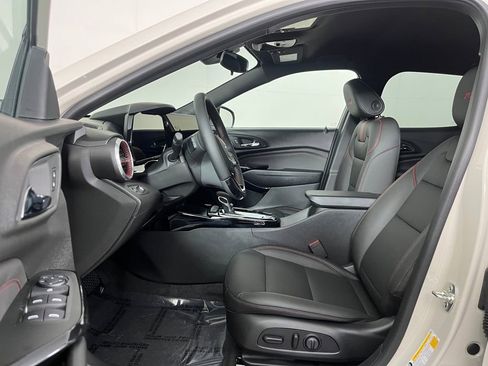 New 2026 Chevrolet Trax RS w/ Driver Confidence Package image 10