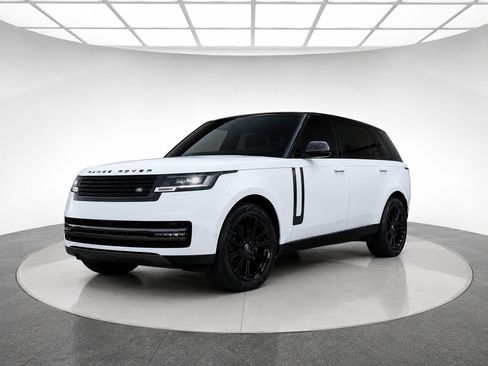 Used 2025 Land Rover Range Rover Long Wheelbase SE AWD/4WD image 3