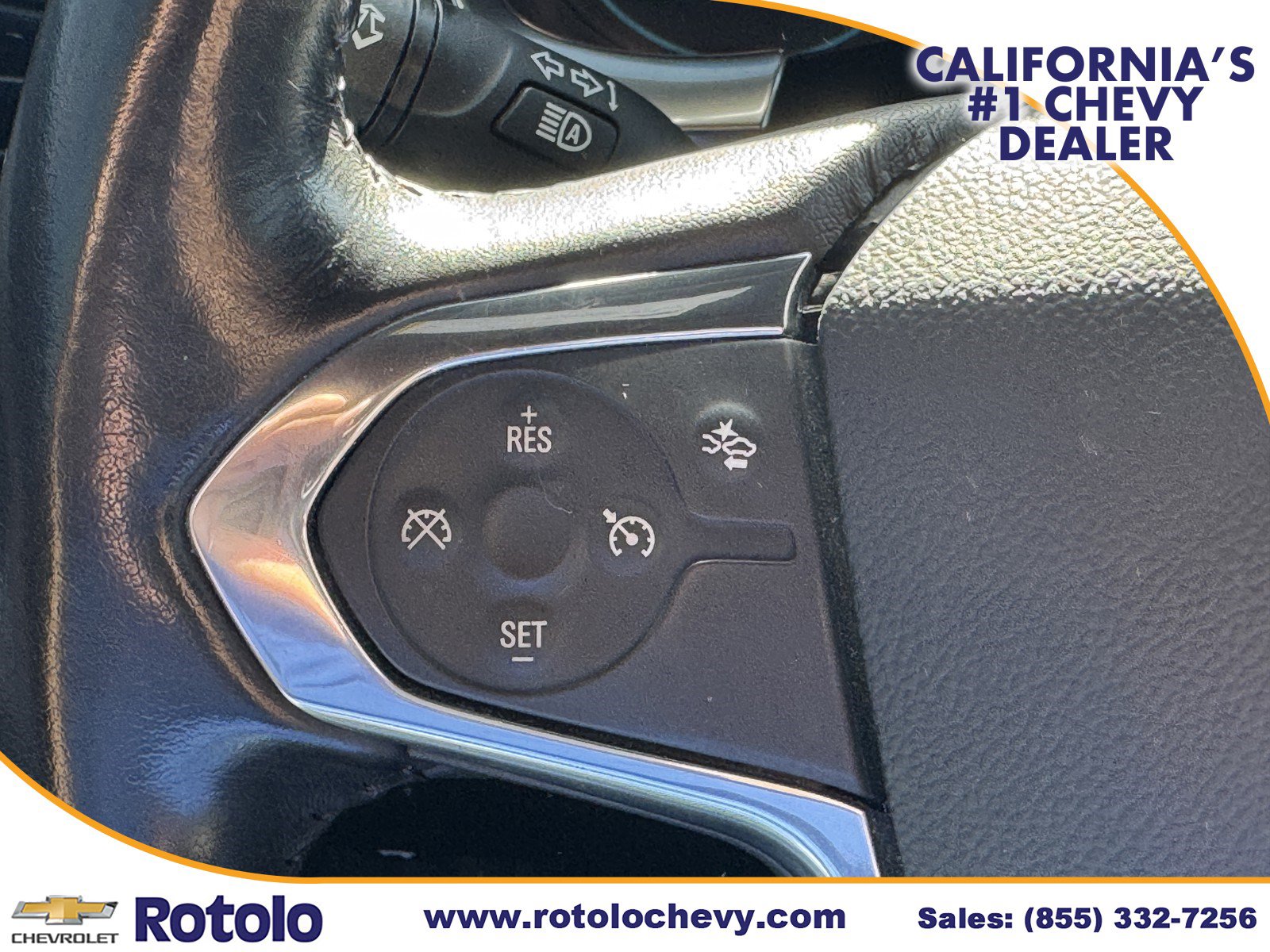 Used 2022 Chevrolet Traverse LT FWD image 21