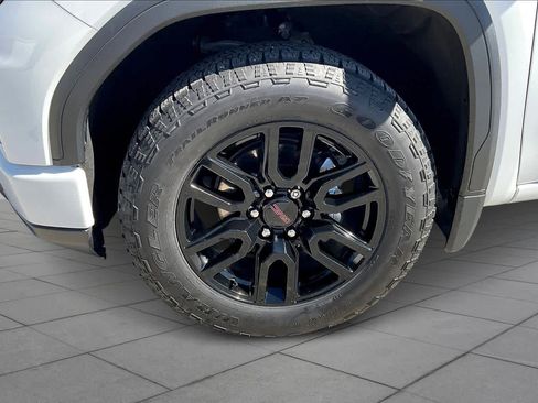 Certified 2024 GMC Sierra 1500 Elevation w/ X31 Off-Road Package image 10