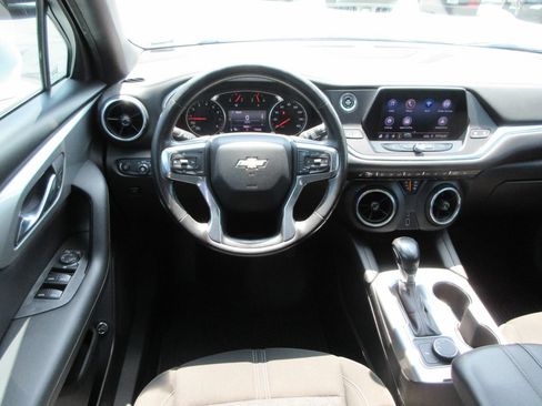 Certified 2020 Chevrolet Blazer LT FWD image 13