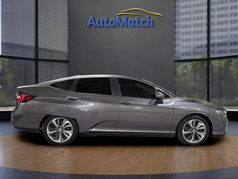 Used 2018 Honda Clarity Touring image 11