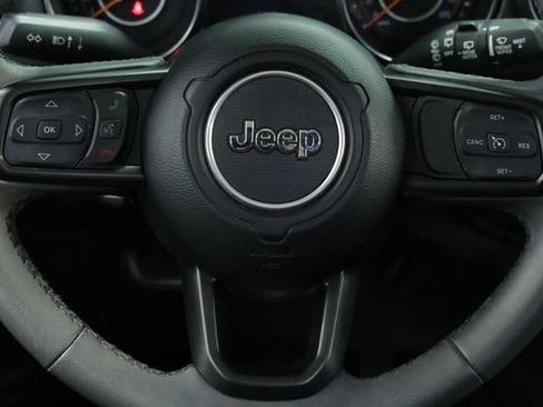 Used 2023 Jeep Wrangler Sport AWD/4WD image 11