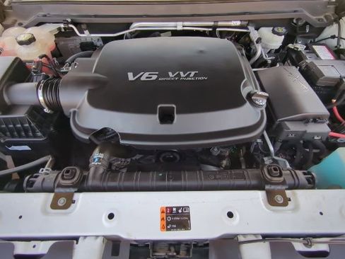 Used 2020 Chevrolet Colorado Z71 image 29