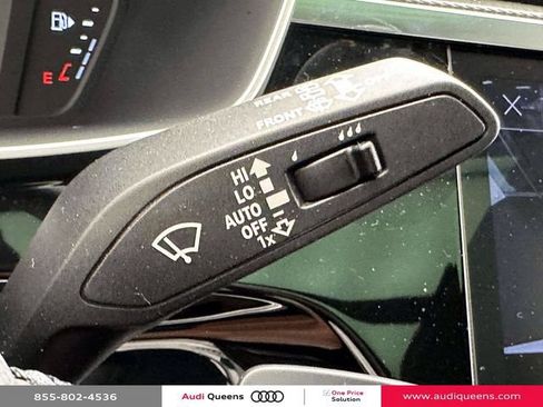 Used 2025 Audi Q3 2.0T Premium w/ Convenience Package AWD/4WD image 33